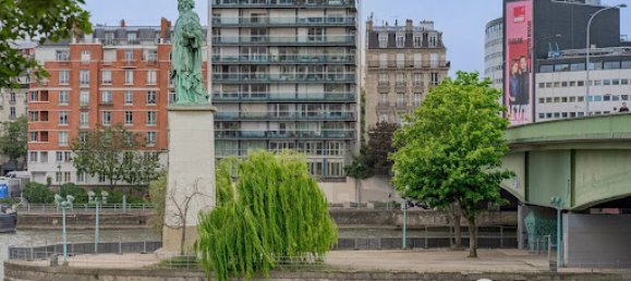 Apartamento de 3 dormitorios en Paris, France No. 166099 17