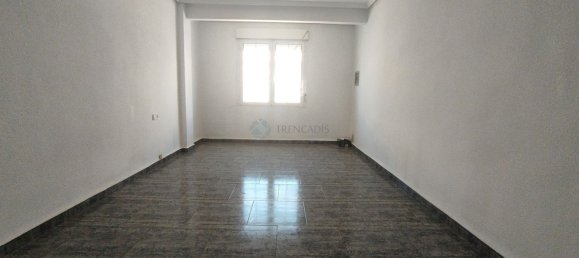 4 Schlafzimmer Wohnung in Sax, Spain, Nr. 152864 8