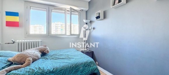 2 bedrooms Apartment in Creteil, France No. 179976 9