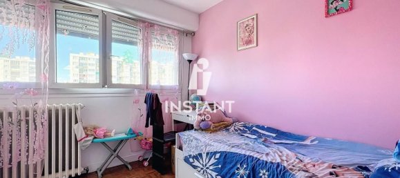 2 bedrooms Apartment in Creteil, France No. 179976 7