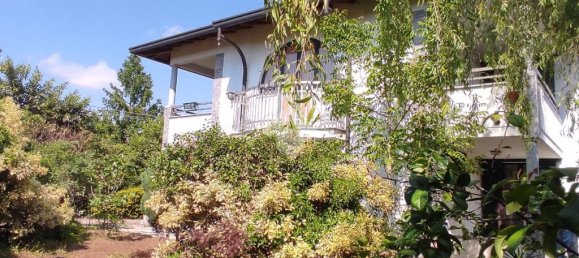 3 bedrooms Villa in Lonate Pozzolo, Italy No. 142619 6