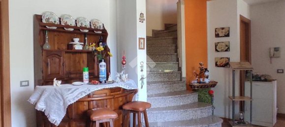 3 bedrooms Villa in Lonate Pozzolo, Italy No. 142619 14