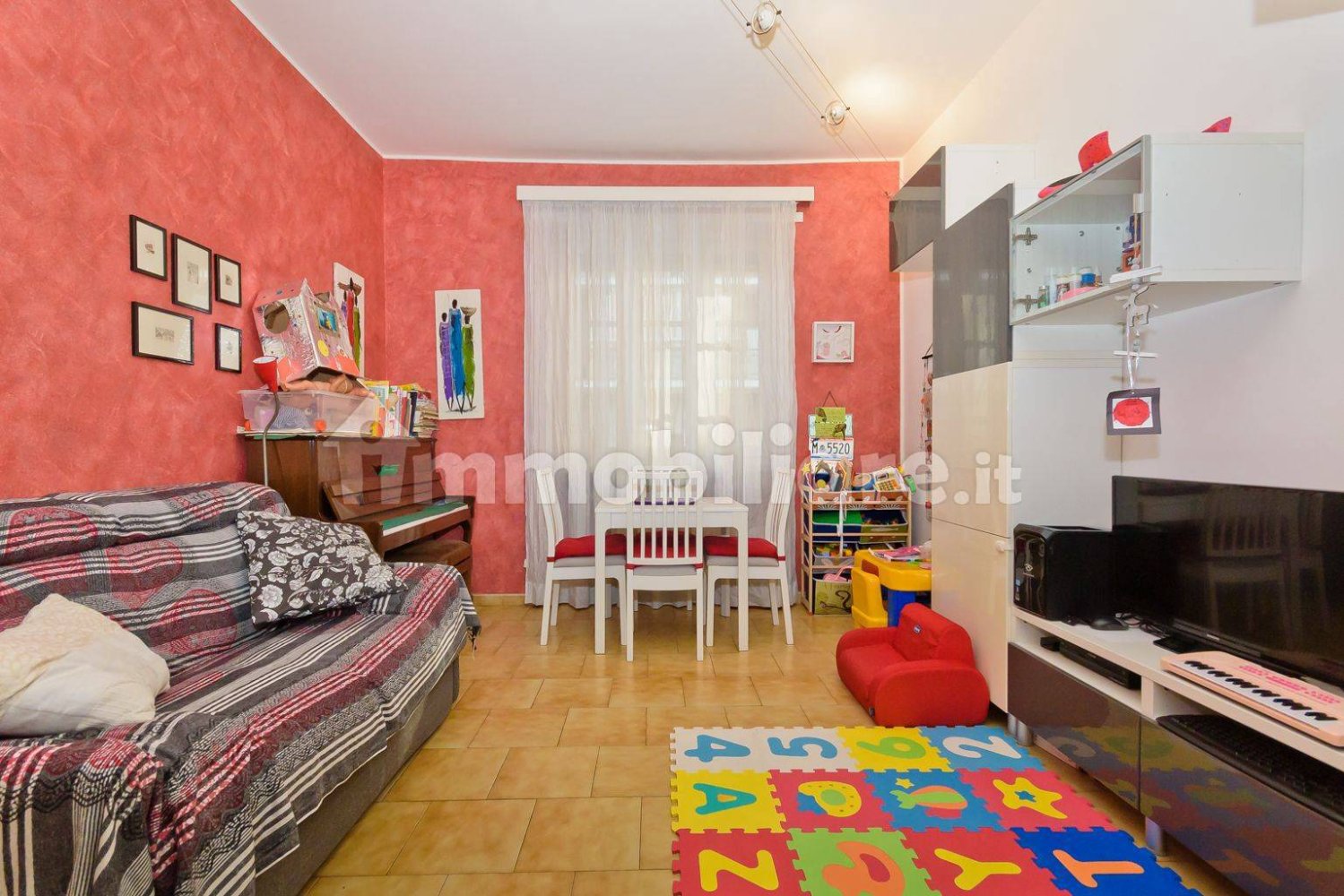 2 غرف نوم شقة في Nichelino, Italy رقم 172263