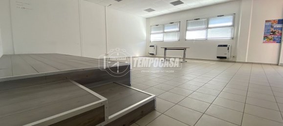 8 rooms House in Biella, Italy No. 277447 43