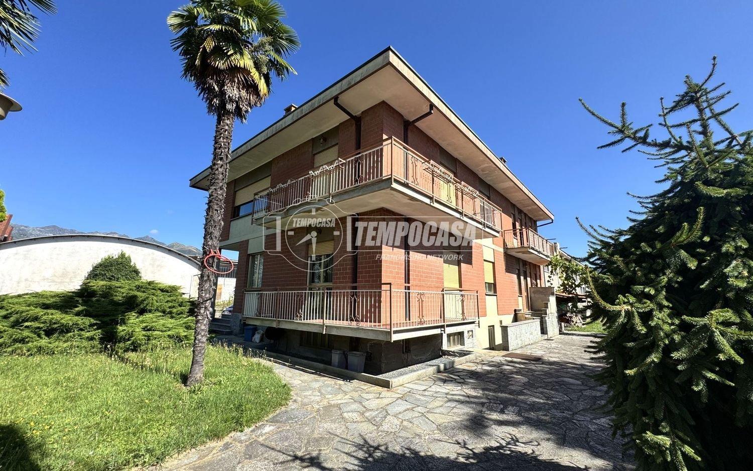 8 rooms House in Biella, Italy No. 277447