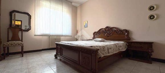 2 bedrooms Apartment in Legnano, Italy No. 305663 9
