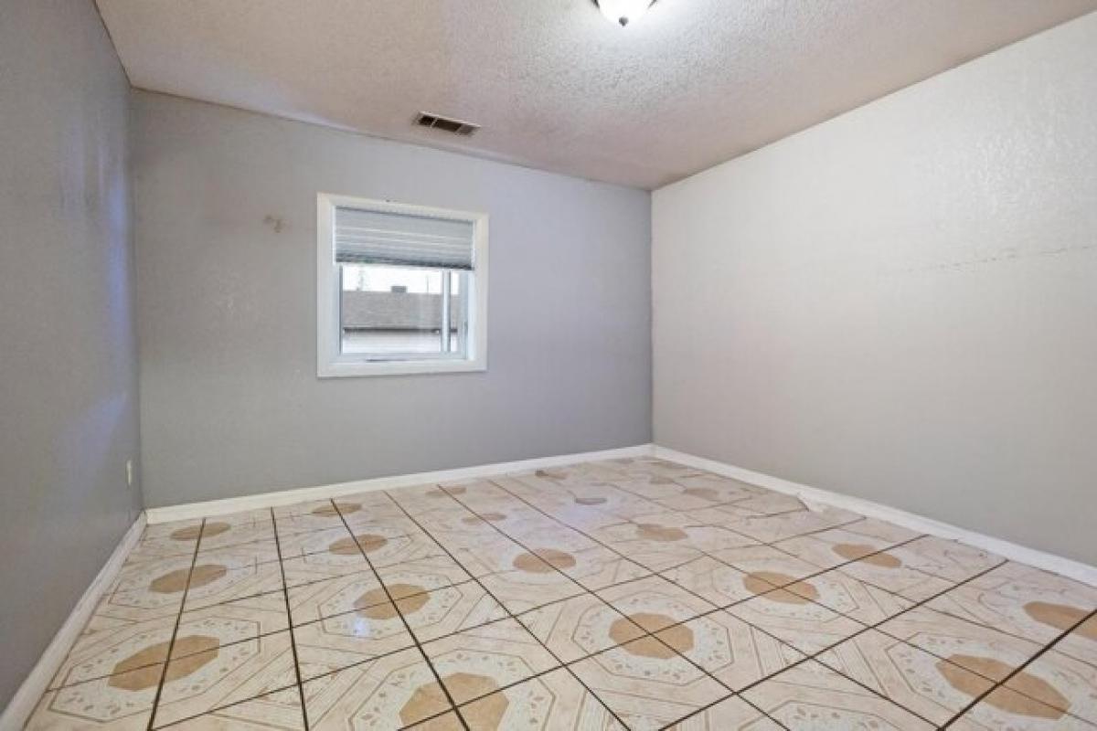 Casa T2 em Stockton, USA N.º 423084