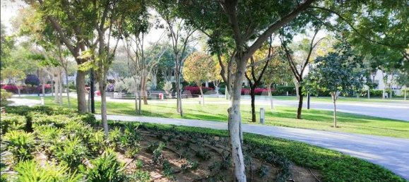 1 room Land in Dubai, UAE No. 27970 4