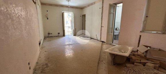 3-Zimmer Wohnung in Palermo, Italy, Nr. 7633 8