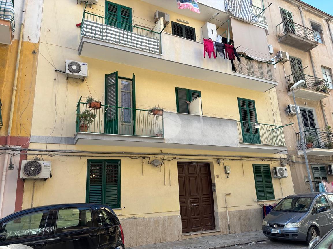3-Zimmer Wohnung in Palermo, Italy, Nr. 7633