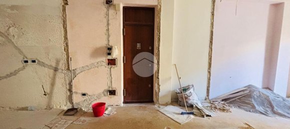 3-Zimmer Wohnung in Palermo, Italy, Nr. 7633 4