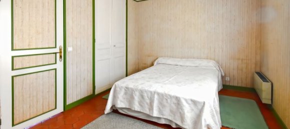 Casa de 4 dormitorios en Tremblay-les-Villages, France No. 156862 2