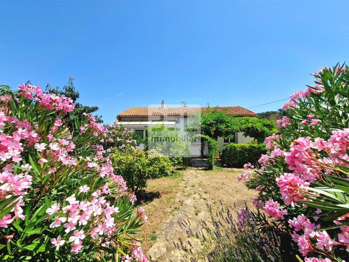 3 bedrooms House in Bagnols-sur-Ceze, France No. 289456