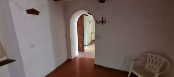 4 rooms House in Molazzana, Italy No. 75612 6