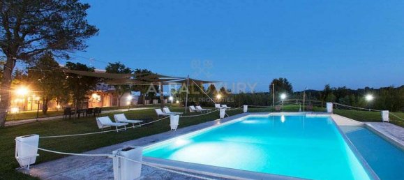 10 bedrooms Villa in Pitigliano, Italy No. 492 5