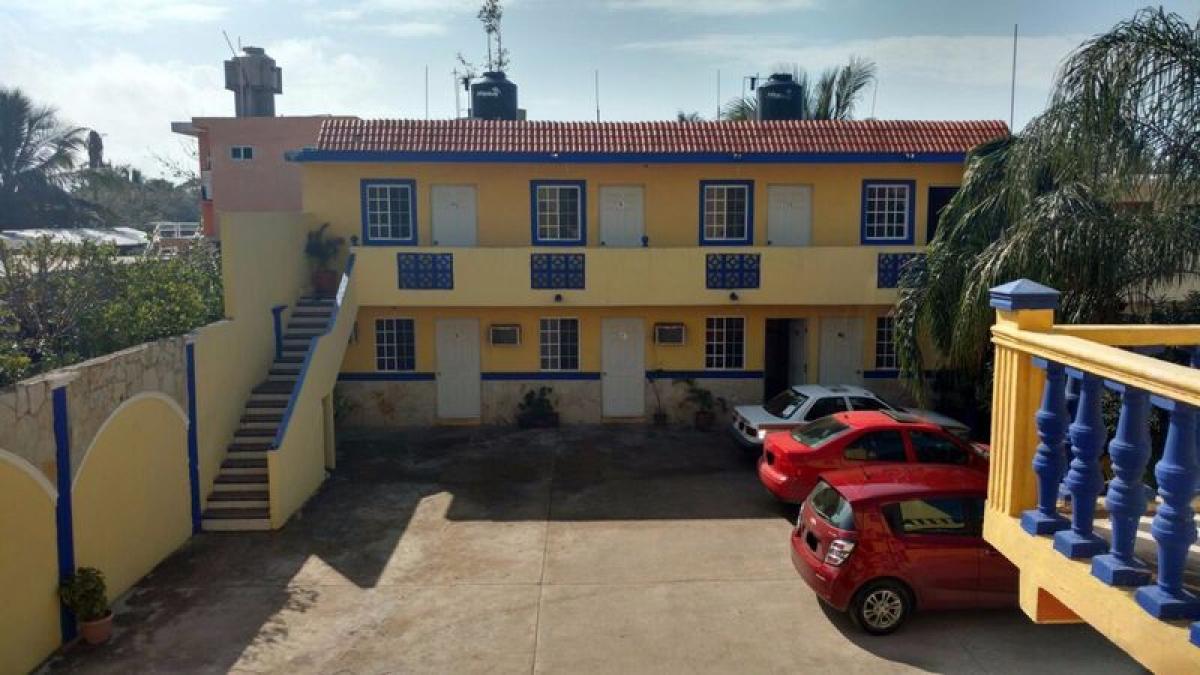 Bâtiment à Ciudad Madero, Mexico 420m² No. 200039