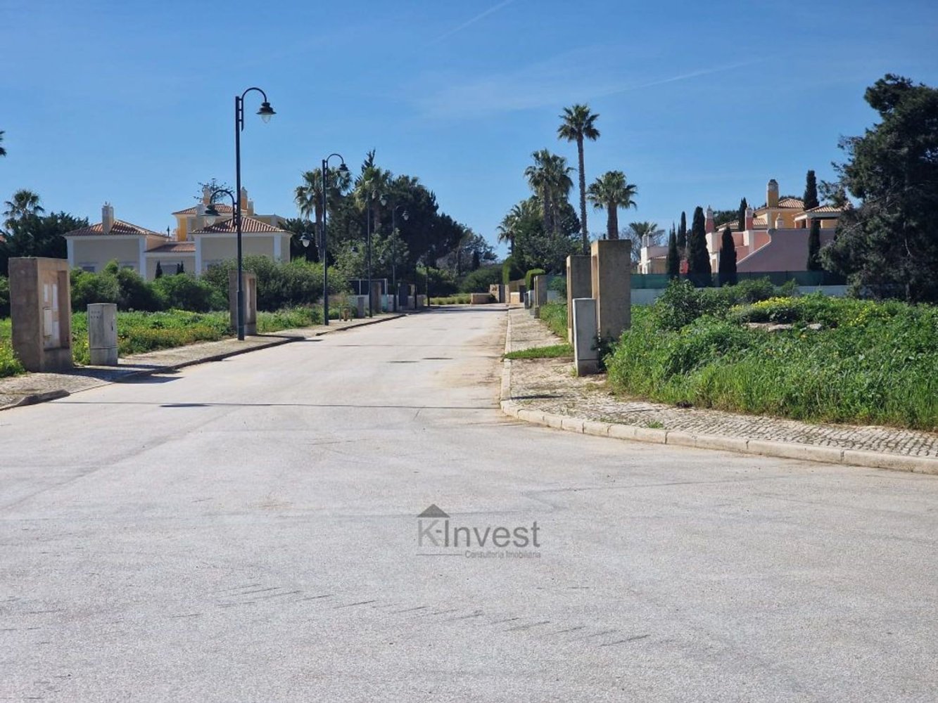 1193m² Land in Lagos, Portugal No. 77700