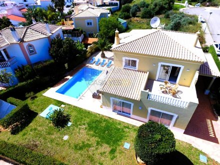 4 bedrooms House in Portimao, Portugal No. 177658