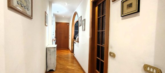 1 bedroom Apartment in Como, Italy No. 316310 11