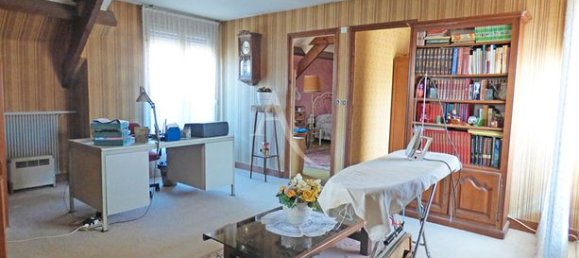 Casa de 4 dormitorios en Neuilly-sur-Marne, France No. 358537 9