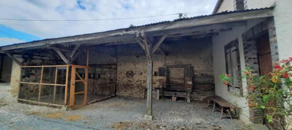 2 bedrooms House in Villebeon, France No. 283059 8