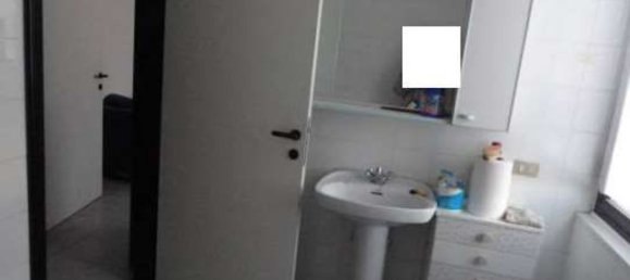 9 rooms Apartment in Paderno Dugnano, Italy No. 336969 17