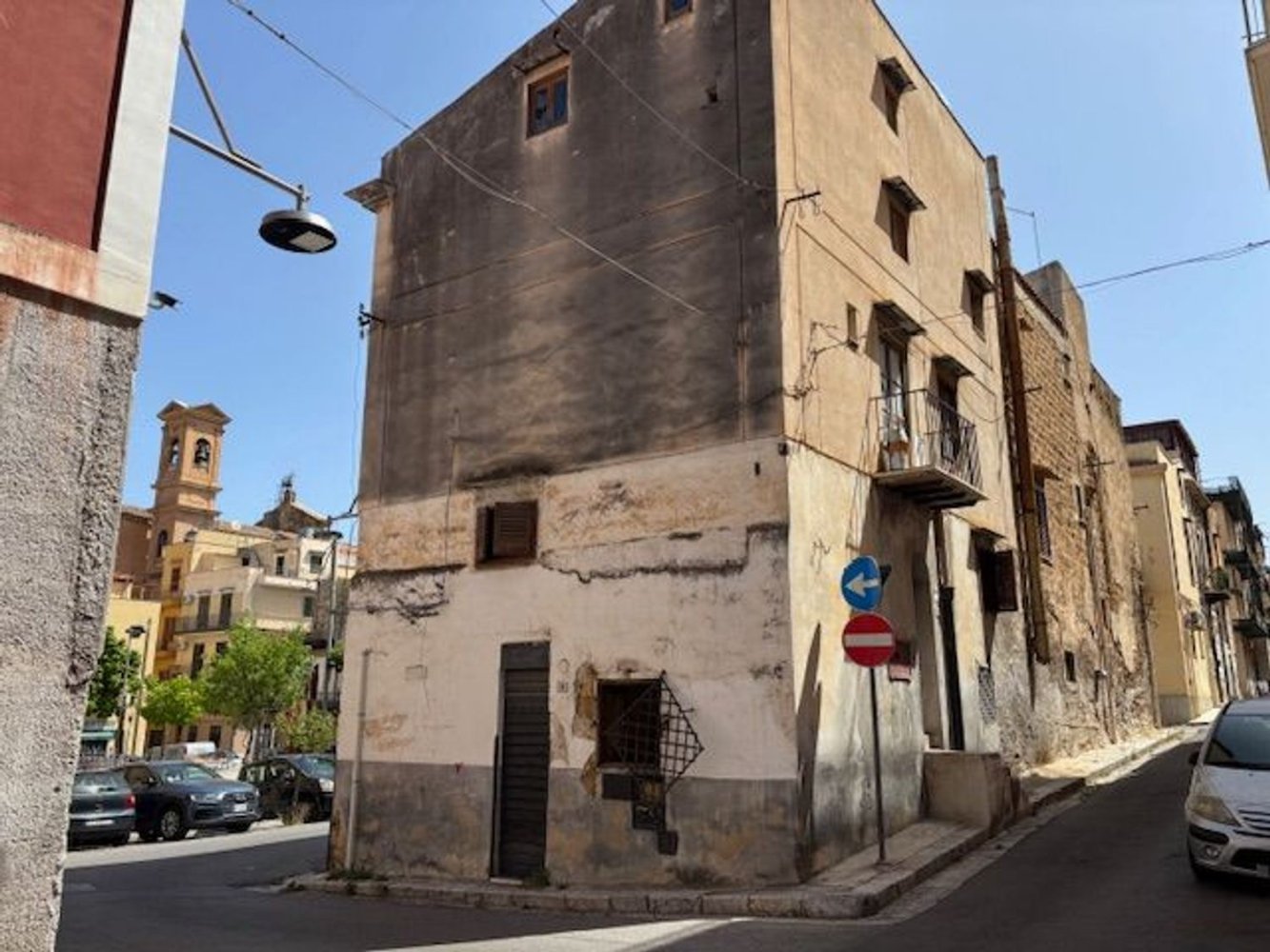 Casa de 5 dormitorios en Bagheria, Italy No. 322892