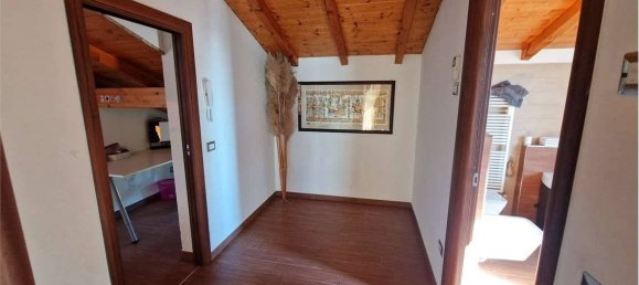 2 bedrooms Villa in Leggiuno, Italy No. 1624 37