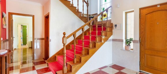 4 bedrooms House in Faro, Portugal No. 122336 5