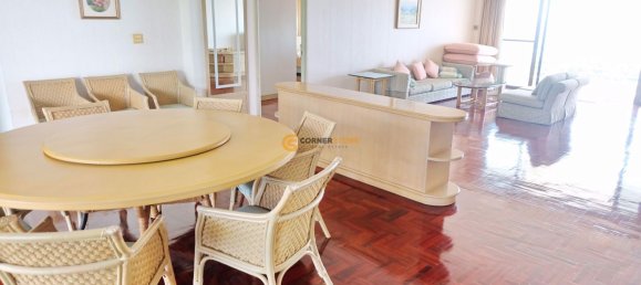 3 bedrooms Condo in Pattaya, Thailand No. 1821 20