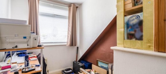  House in Keighley, United Kingdom No. 2252 9