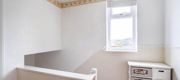  House in Keighley, United Kingdom No. 2252 10