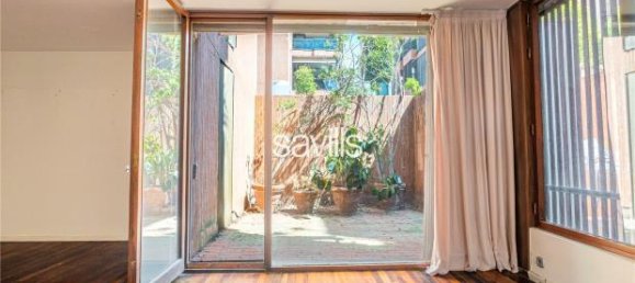 Apartamento de 4 dormitorios en Barcelona, Spain No. 182351 4