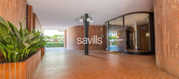 Apartamento de 4 dormitorios en Barcelona, Spain No. 182351 30