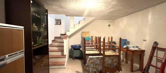 Дом с 4 комнатами в Лонгобарди, Италия № 77250 5