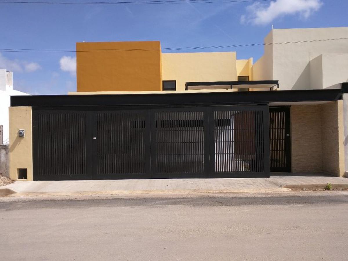 3 bedrooms House in Yucatan, Mexico No. 179078