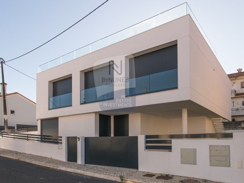 5 bedrooms House in Odivelas, Portugal No. 139504