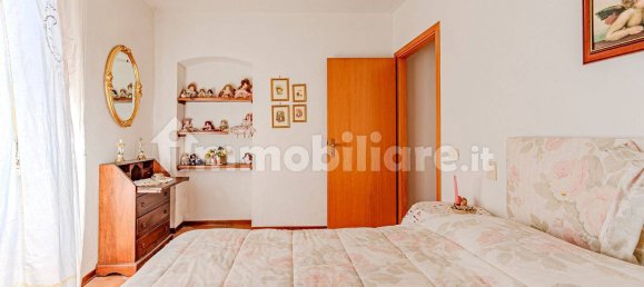 2 Schlafzimmer Wohnung in Marliana, Italy, Nr. 355286 15