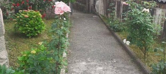 4 rooms Apartment in Barga, Italy No. 107300 2