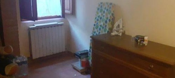 4 rooms Apartment in Barga, Italy No. 107300 10