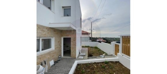 3 Schlafzimmer Villa in Sintra, Portugal, Nr. 201745 4