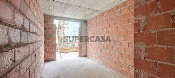 3 chambres Appartement à Corroios, Portugal No. 159530 4