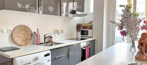 2 bedrooms Apartment in Paris, France No. 151019 4