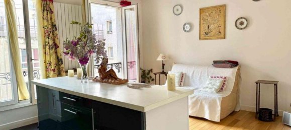 2 bedrooms Apartment in Paris, France No. 151019 6