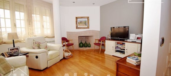 Таунхаус с 4 спальнями в Вила-Реаль, Испания № 132494 7