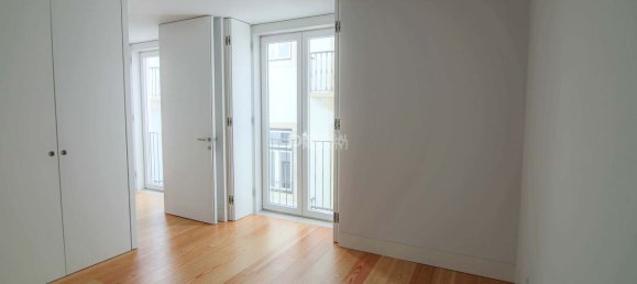 2 bedrooms Duplex in Lisbon, Portugal No. 125351 3
