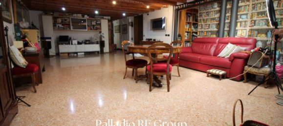 3 rooms Apartment in Vicenza, Italy No. 350325 3