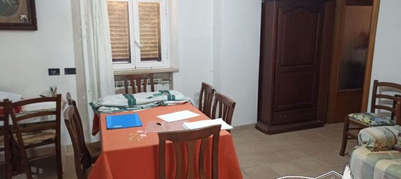 8-Zimmer Haus in Castiglione del Lago, Italy, Nr. 70341 9