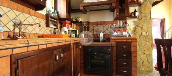 Квартира с 4 комнатами в Палермо, Италия № 234917 9