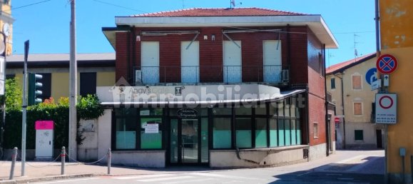 Propiedad comercial de 1 habitación en Cavaria con Premezzo, Italy No. 337713 6